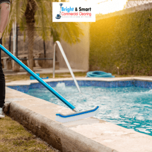 pool cleaning service houston